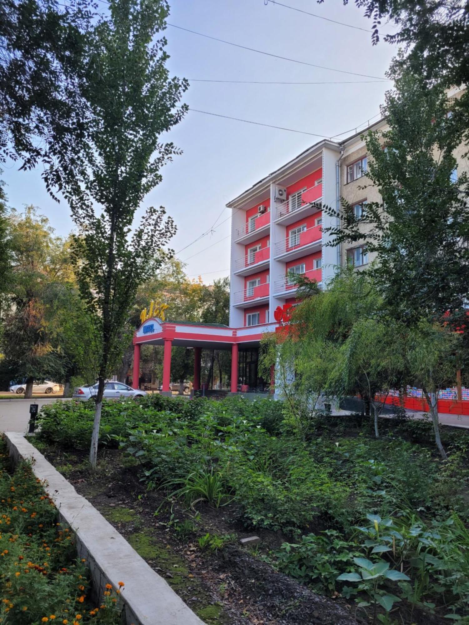 Гостиница Илек 阿克托比 外观 照片